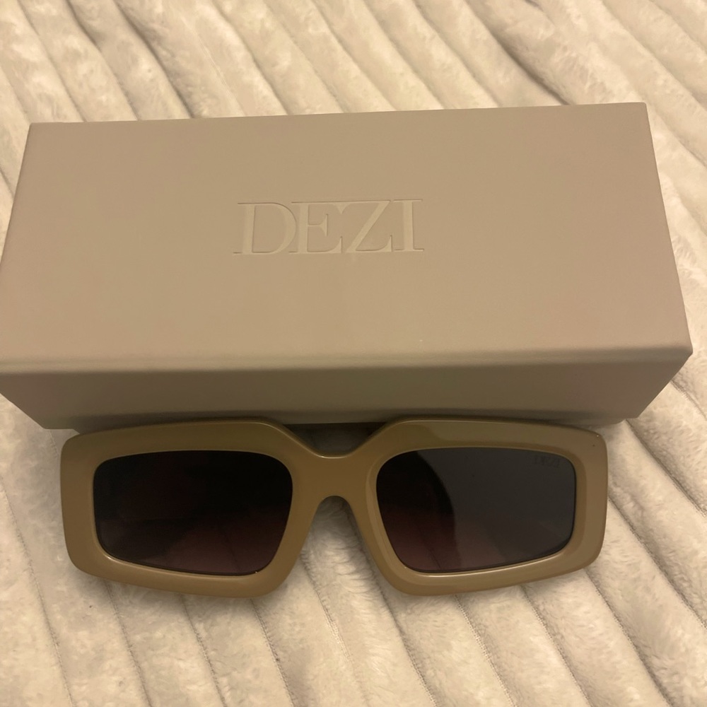 Dezi sunglasses